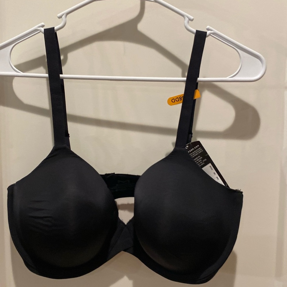 Maidenform Ladies T-Shirt Bra. Smartzone Cups. Style DM7543. 38DD. Black